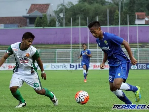 Berita Sepak Bola Nasional: Penyerang Muda Persib Siap Pikat Djanur di Medan
