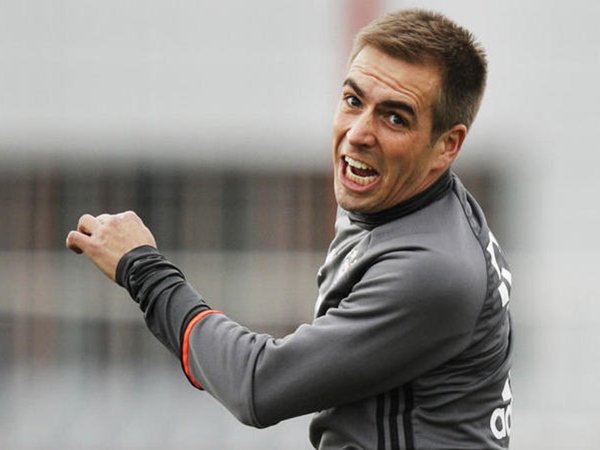 Berita Liga Jerman: Lahm Anggap Bayern Tak Bersalah Atas Kurang Kompetitifnya Bundesliga