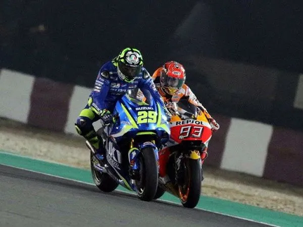 Berita MotoGP: Andrea Iannone Kecelakaan Gara-gara Marc Marquez Curang