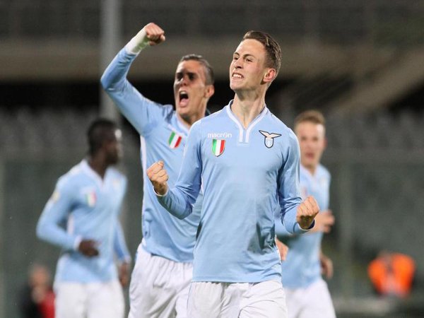 Berita Liga Italia: Lazio Umumkan Perpanjangan Kontrak Striker Lombardi