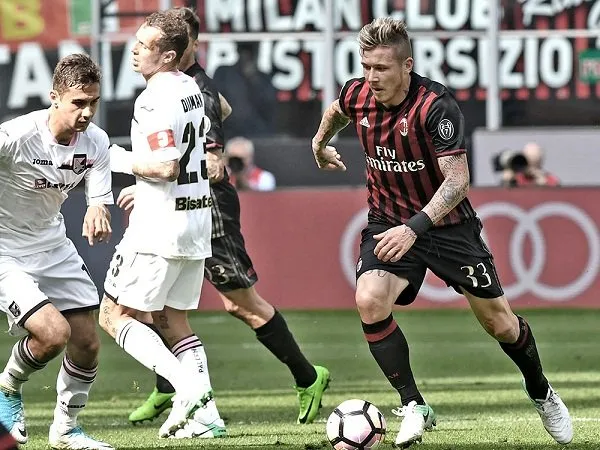 Berita Liga Italia: Bawa Milan Dominasi Laga, Kucka Tetap Merendah