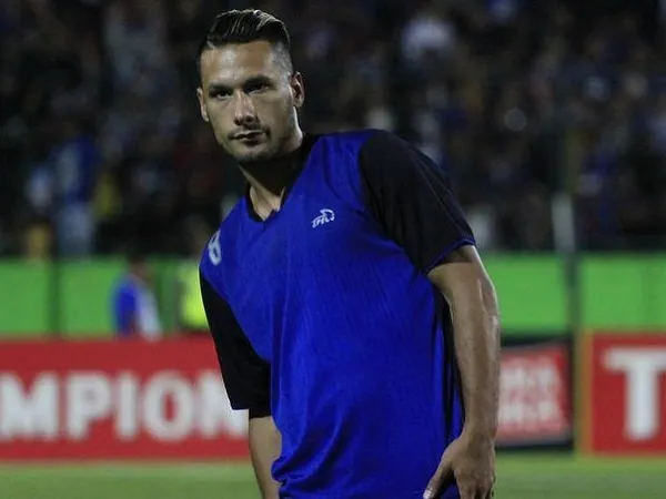 Berita Liga Indonesia: Masalah Administrasi Bisa Ganjal Maitimo