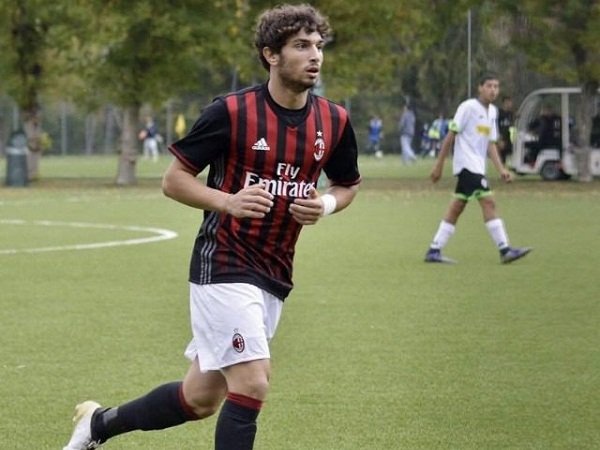 Berita Transfer: Manchester City Siap Susun Strategi Gaet Gelandang Belia AC Milan