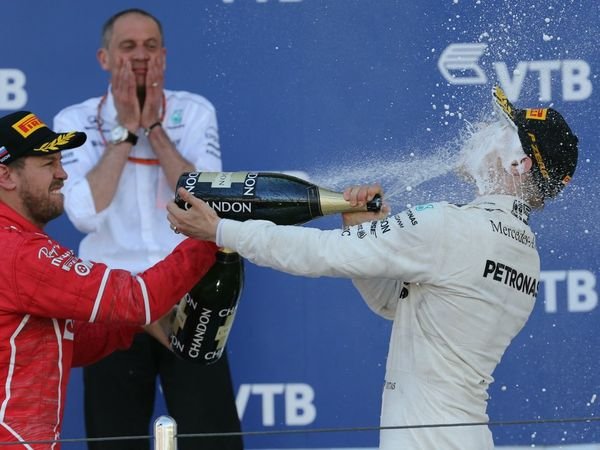 Berita F1: Klaim Kemenangan Pertama di Rusia, Valtteri Bottas Akui Ketagihan