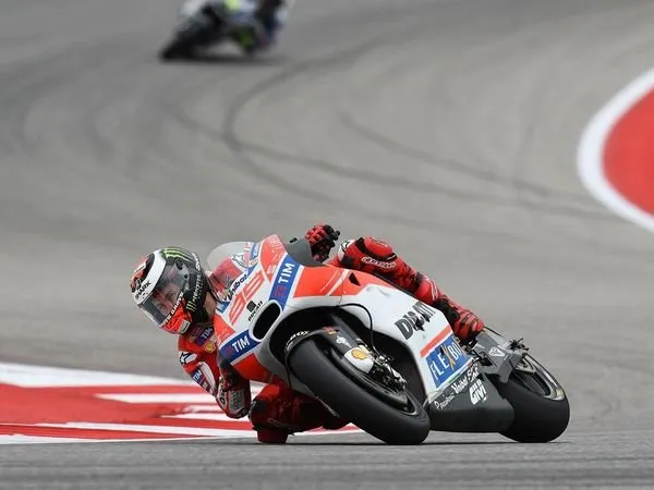 Berita MotoGP: Lorenzo Kesal Performanya di Ducati Disebut Lebih Buruk dari Rossi