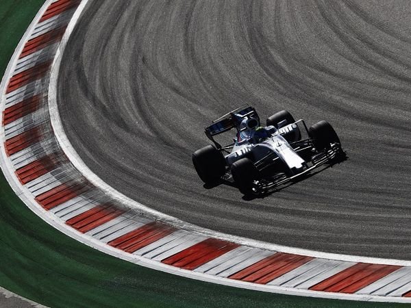 Berita F1: Hanya Mampu Finis Ke-9, Felipe Massa Salahkan Ban Bocor