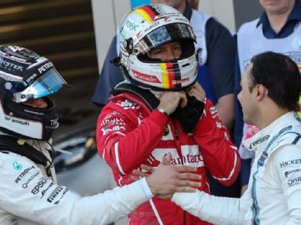 Berita F1: Tak Dibiarkan Melibas di Rusia, Sebastian Vettel Acungkan Jari Tengah pada Felipe Massa
