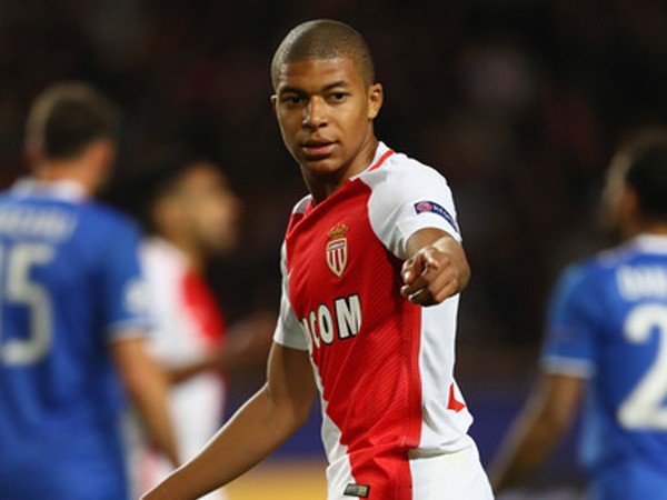 Berita Transfer: Kylian Mbappe Tidak Terganggu dengan Isu Transfer Dirinya