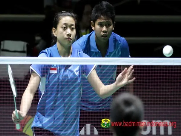 Berita Badminton: Irfan/Weni Lolos ke Babak Kedua Indonesia International Series 2017
