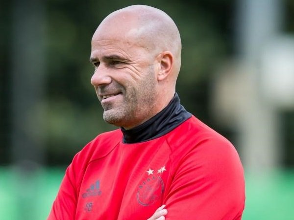 Berita Liga Europa: Bosz Akui Ajax Tak Cukup Bagus di Final