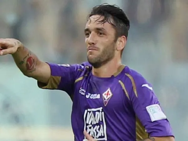 Berita Transfer: Target Duo Milan Konfirmasi Tinggalkan Fiorentina