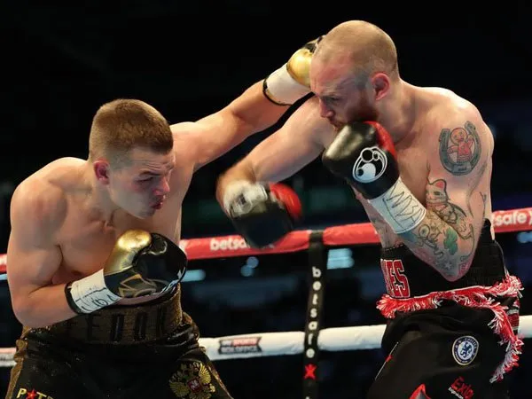 Berita Tinju: Dalam Percobaan Keempat, George Groves Akhirnya Jadi Juara Dunia