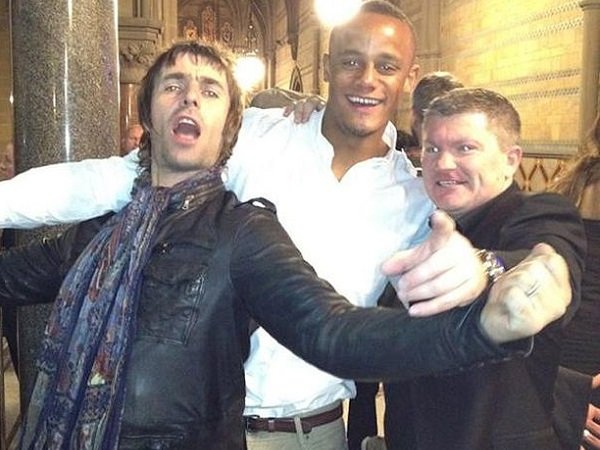 Berita Liga Inggris: Eks Pentolan Oasis Minta Manchester City Raih Treble Musim Depan