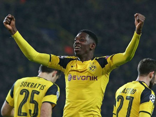 Berita Transfer: Bek Barcelona Sarankan Timnya Rekrut Winger Borussia Dortmund