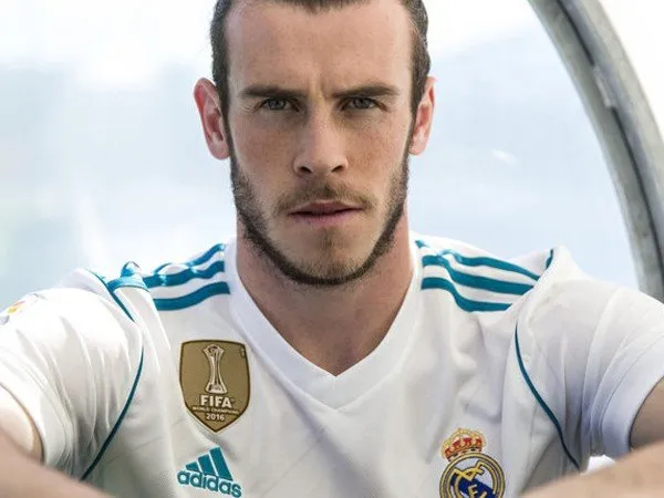 Ragam Liga Spanyol: Real Madrid Perkenalkan Jersey Kandang dan Tandang Terbaru