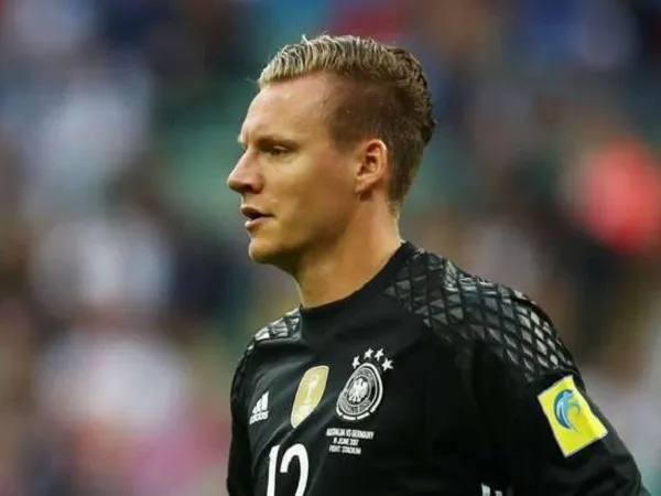 Berita Piala Konfederasi: Lakukan Dua Blunder Kontra Australia, Low Tetap Bela Leno