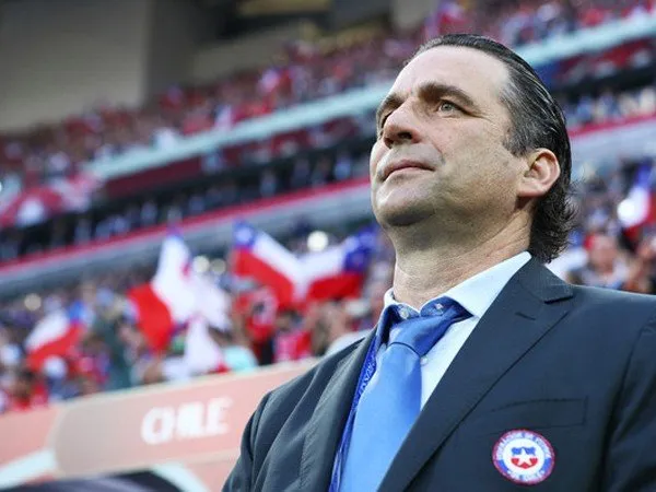 Berita Piala Konfederasi: Kalah di Final, Juan Antonio Pizzi Minta Chile Bergerak Maju
