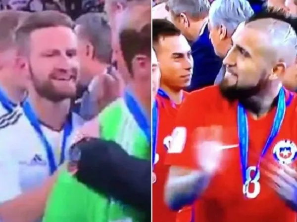 Ragam Liga Inggris: Fans Arsenal Gunakan Mustafi dan Vidal untuk Balas Sindiran Terhadap Bellerin