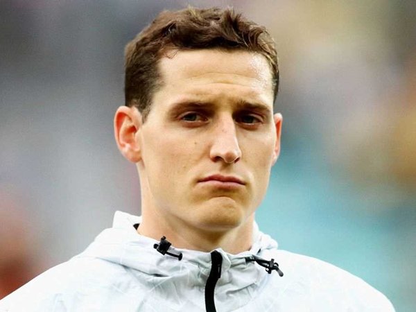 Berita Liga Jerman: Presiden Bayern Yakin Sebastian Rudy Akan Sukses Meski Didapatkan Secara Gratis