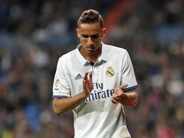 Berita Transfer: Danilo Kemahalan, Juventus Temui Agen Aurier