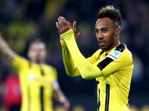 Berita Transfer: Milan Masih Menunggu Aubameyang