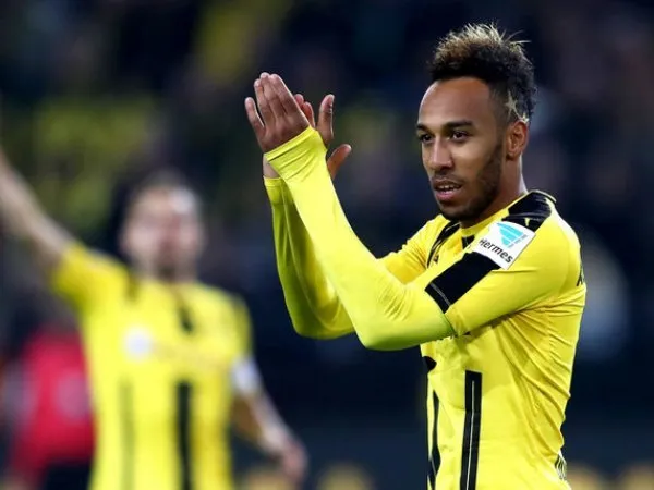 Berita Transfer: Milan Masih Menunggu Aubameyang
