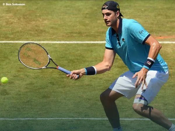 Berita Tenis: John Isner Bukukan Semifinal Di Newport