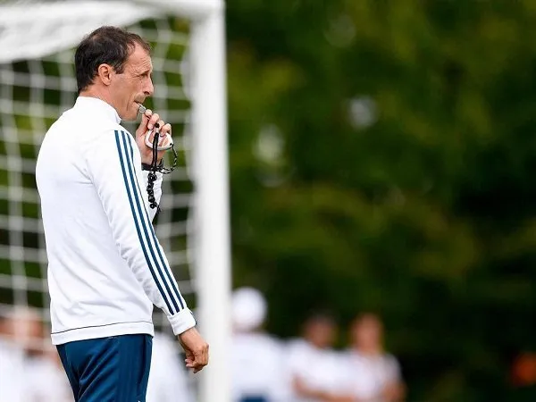 Berita Transfer: Allegri Tak Terburu-Buru Menagih Gelandang Baru Pada Juventus