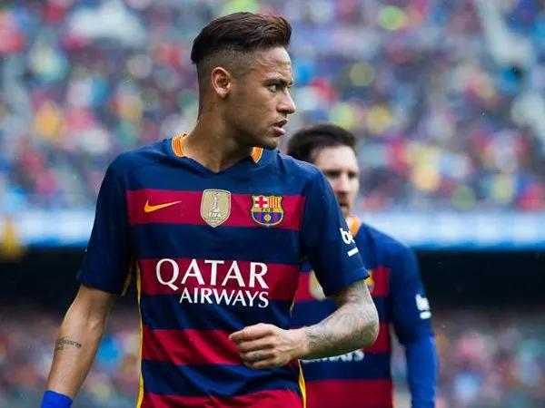 Berita Transfer: Tinggalkan Markas Latihan Barcelona, Neymar Semakin Dekat ke PSG