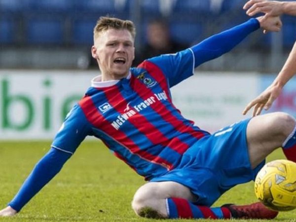 Berita Liga Skotlandia: Billy Mckay Jalani Operasi, Ross County Berharap Masalahnya Selesai