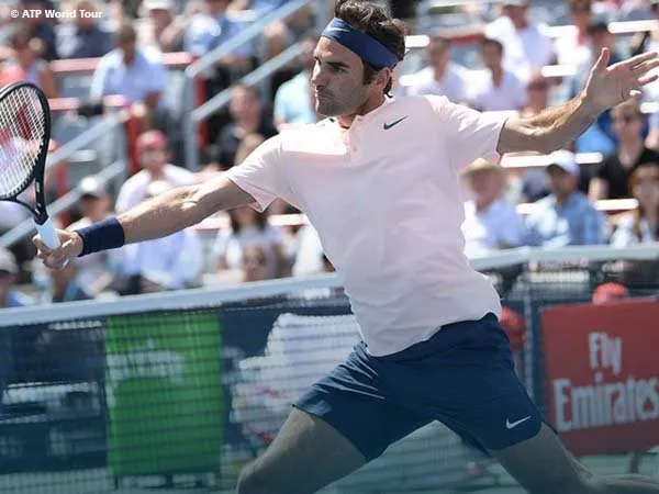Berita Tenis: Roger Federer Dengan Mudah Lewati Laga Pembuka di Montreal