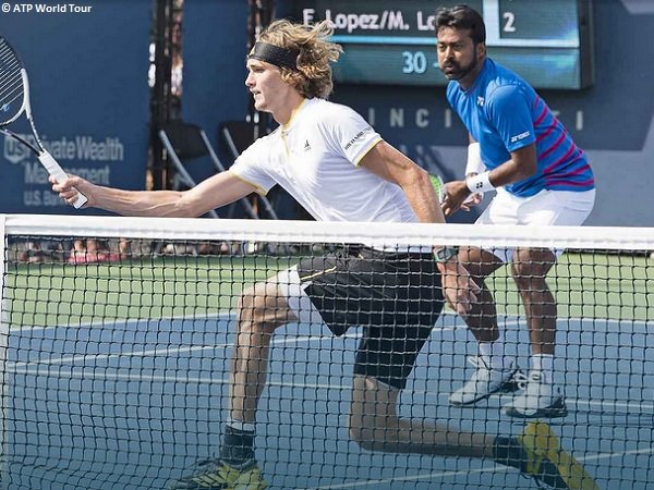 Berita Tenis: Alexander Zverev dan Leander Paes Hibur Para Penggemar Di Cincinnati
