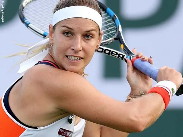 Berita Tenis: Dominika Cibulkova Atasi Tantangan Pertama Di Cincinnati
