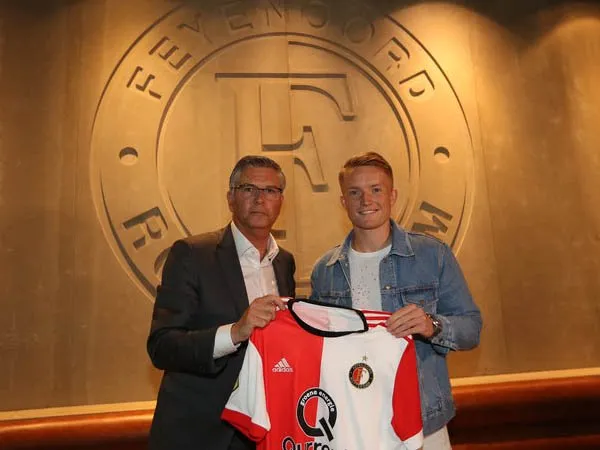 Berita-Liga Belanda: Direktur Feyenoord Puas dengan Aktivitas Transfer Klubnya
