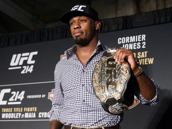 Berita UFC: Jon Jones Gagal Tes Doping di UFC 214, Gelar Tidak Dicopot