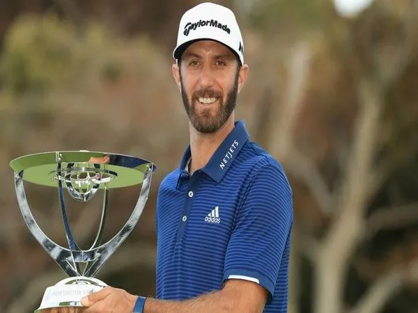 Berita Golf: Dustin Johnson Kalahkan Jordan Spieth di Play-off Northern Trust