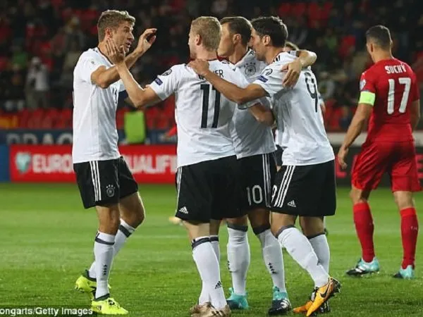 Match Highlight: Republik Ceko 1-2 Jerman, Tandukkan Telat Hummels Perpanjang Rekor Sempurna Panser