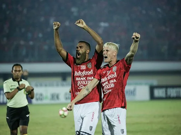 Berita Liga 1 Indonesia: Pelatih Persela Ungkap Penyebab Kekalahan Telak Timnya Dari Bali United