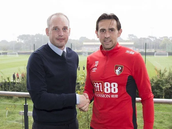 Berita Liga Inggris: Charlie Daniels Tanda Tangani Kontrak Baru Bersama Bournemouth