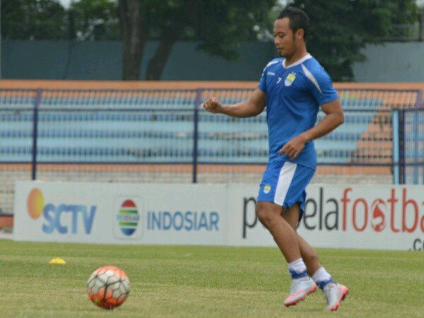 Singkirkan Rivalitas, Atep Kirim Doa untuk Kurnia Meiga