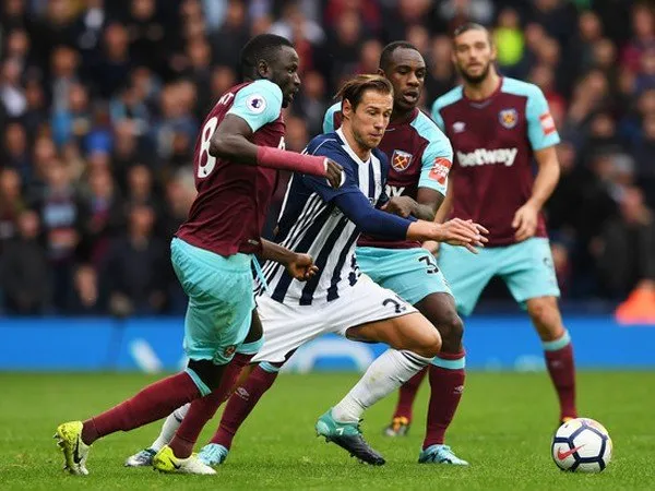 Buat Laga Debut, Ben Foster Puji Kualitas Grzegorz Krychowiak