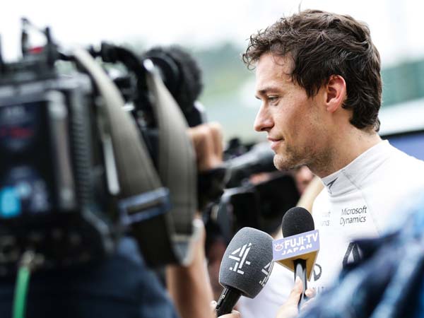 Joylon Palmer Raih Poin Pertama Musim 2017