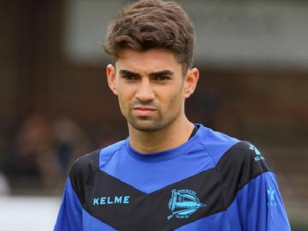 Madrid Bertandang ke Alaves, Enzo Zidane Mengaku Merasa Aneh Jelang Hadapi Ayahnya