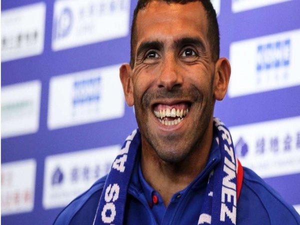 Kritikan Pedas Carlos Tevez Mengenai Liga Super China