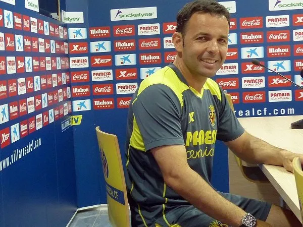 Villarreal Tunjuk Calleja Gantikan Escriba