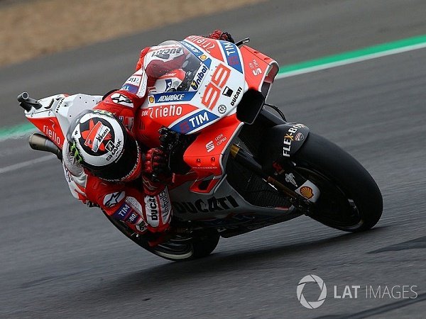 Lorenzo Tuntut Ducati Lakukan Perbaikan Pada Motornya