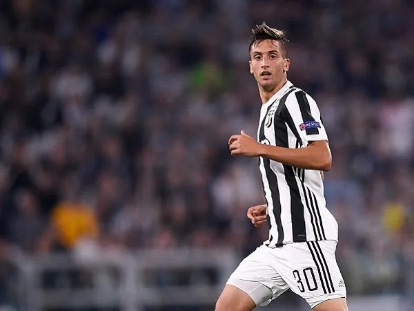 Eks Defender Juventus Sebut Rodrigo Bentancur Bisa Jadi Legenda