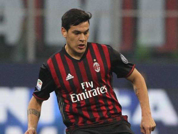 Milan Jual Gustavo Gomez Tahun Depan?