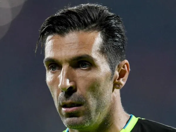Gianluigi Buffon Klaim Timnas Italia Wajib Lolos ke Piala Dunia