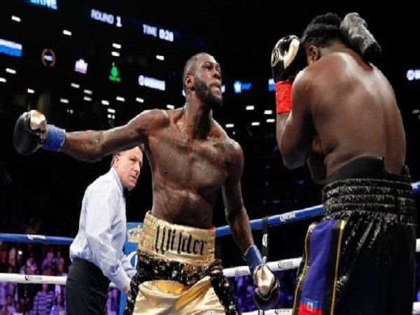 Deontay Wilder Hancurkan Bermane Stiverne Dengan Satu Ronde Saja